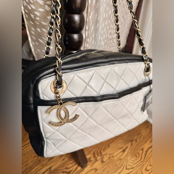 Chanel Double Chain Bicolor Leather Shoulder Bag - Picture 2 of 10